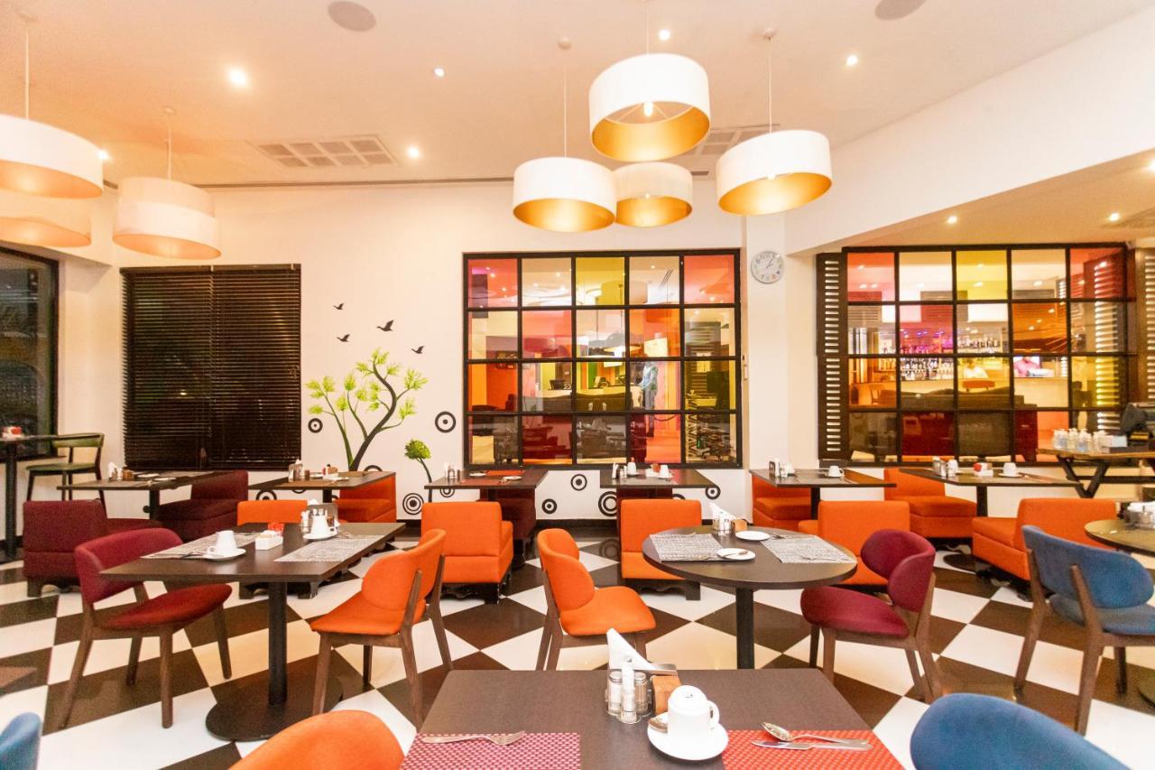 Ibis Styles Accra Airport Hotel Exterior foto
