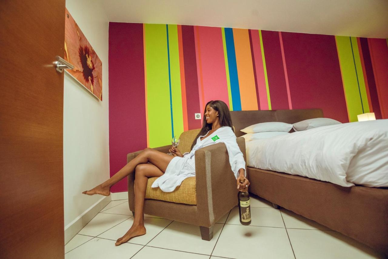 Ibis Styles Accra Airport Hotel Exterior foto