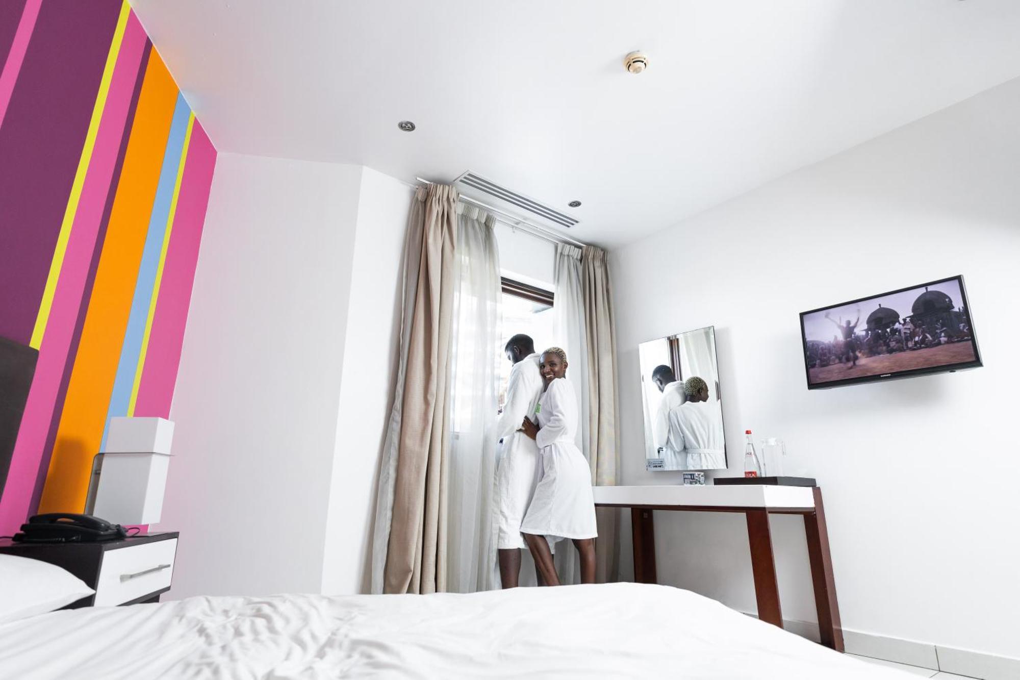 Ibis Styles Accra Airport Hotel Exterior foto