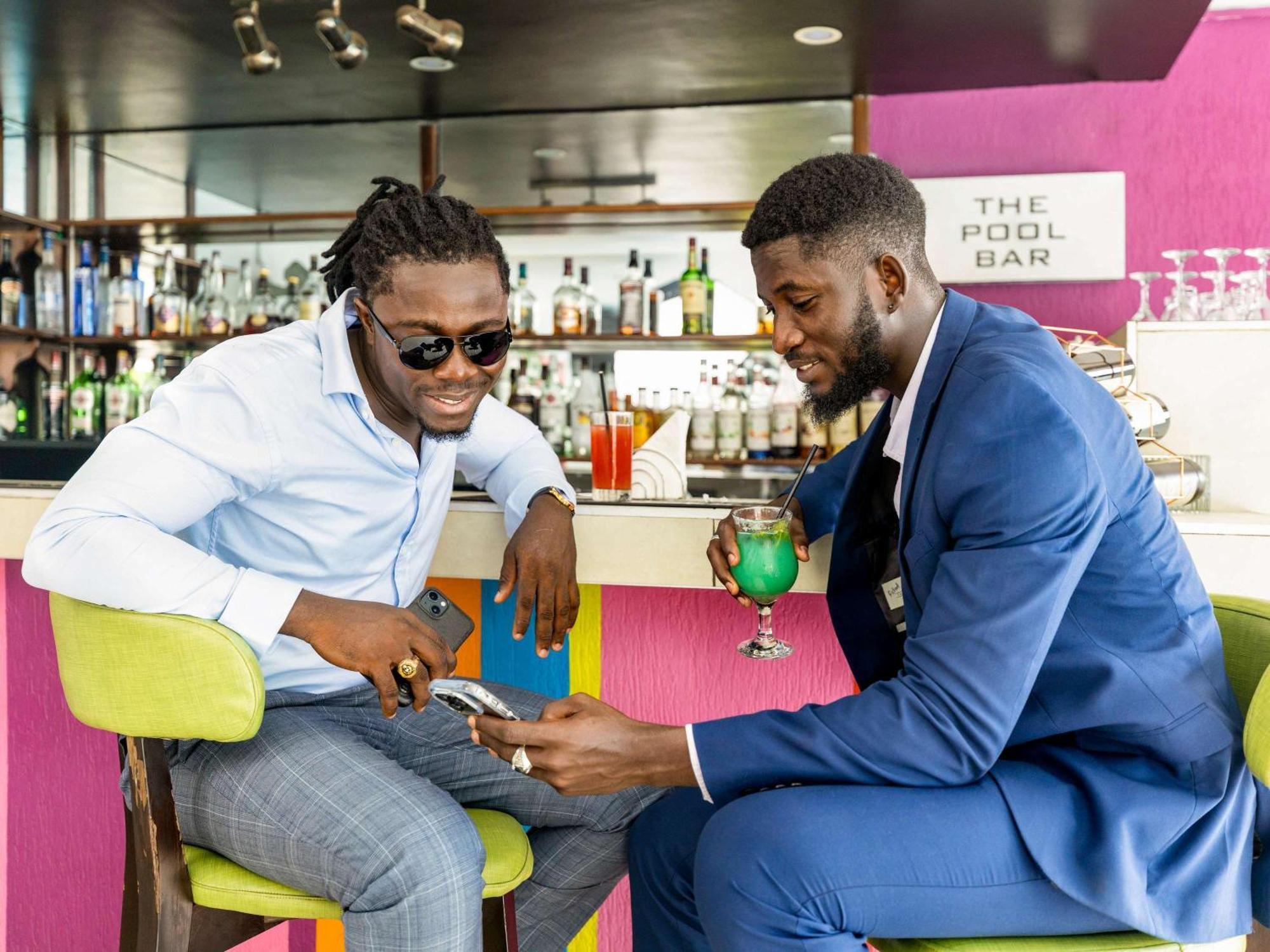 Ibis Styles Accra Airport Hotel Exterior foto